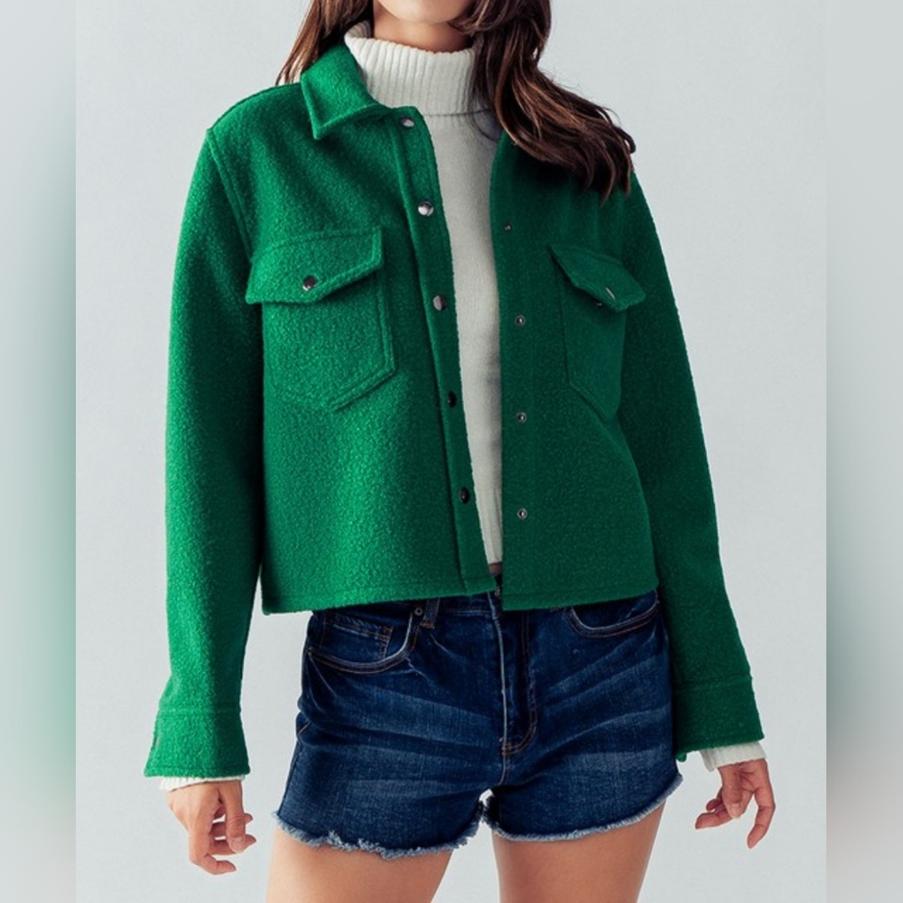 #206 🛑28 S, M FINAL PRICE SNAP BUTTON SEMI CROP TEDDY JACKET - Picture 2 of 9